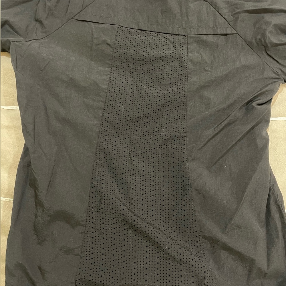 Fabletics Lightweight Jacket - Picture 2 of 4